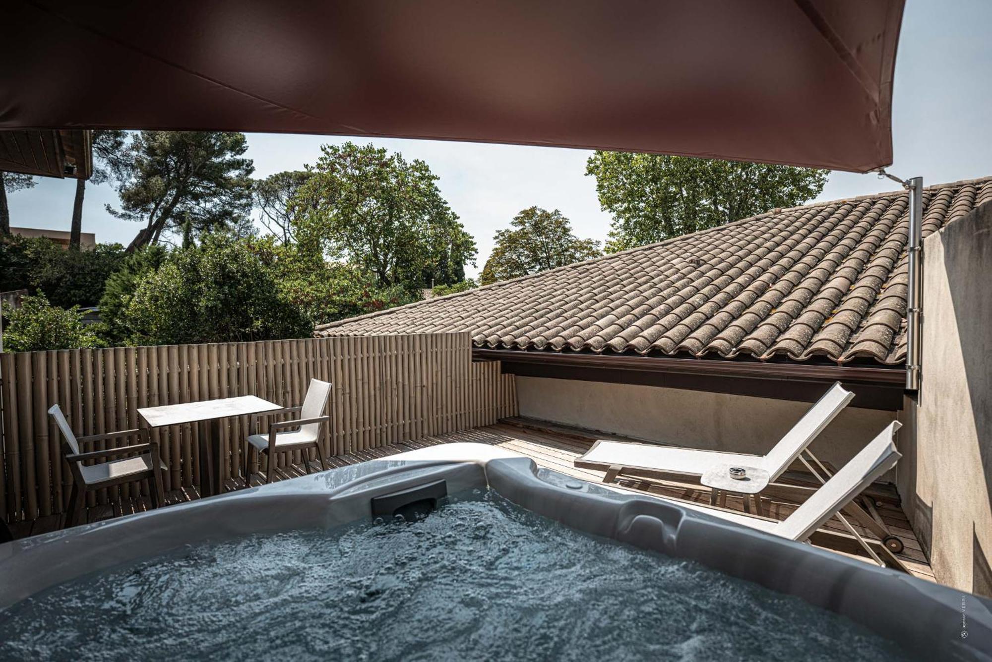 Hotel Le Parc - La Table De Franck Putelat Carcassonne Eksteriør billede